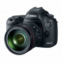 Canon EOS 5D Mark III + 24-105 MM L IS US 